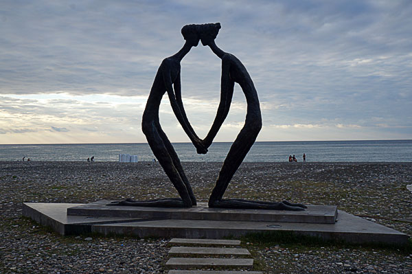 пляж-скульптура